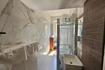 Casa in vendita, Via Tuscolana, Roma