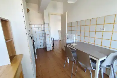 Casa in vendita, Viale dei caduti nella guerra di Liberazione, Roma