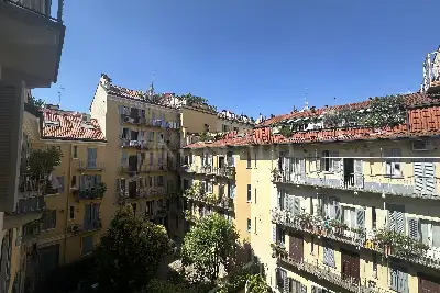 Casa in vendita, Via Piermarini 6, Milano