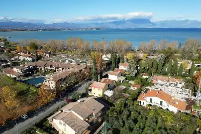 Villa in vendita, Via Cantarane, Sirmione