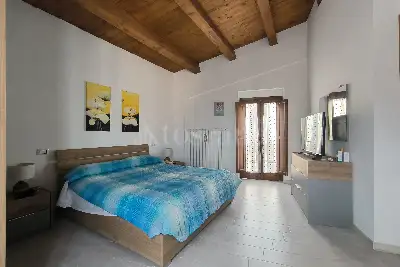 Casa Indipendente in vendita, Via Centrale, L'Aquila