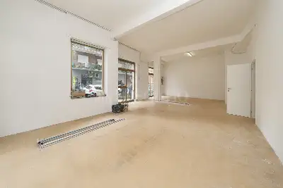 Negozio in affitto, Via dei Durantini, Roma