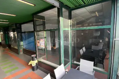 Negozio in affitto, Via Valle, Lavena Ponte Tresa