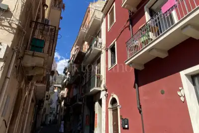 Casa in vendita, Vico di Via Bagnoli Croci, Taormina