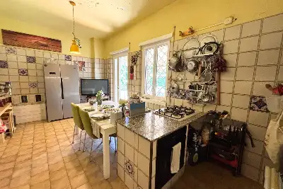 Villa Plurifamiliare in vendita, Via Aristotile Fioravanti, Roma