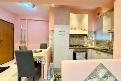 Casa in vendita, Via Tuscolana, Roma