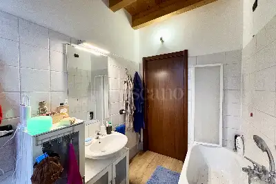 Casa in vendita, Via Tre Castelli 47, Milano