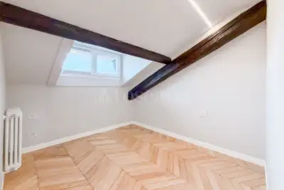 Casa in vendita, Via Cadore 10, Milano
