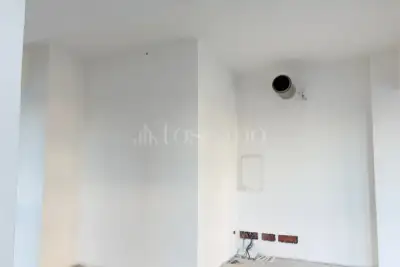 Negozio in affitto, Viale Gianluigi Bonelli, Roma