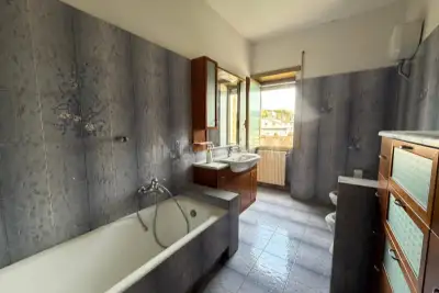 Casa in vendita, Via Attilio Cabiati, Roma