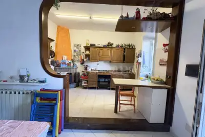 Casa in vendita, Via Isonzo, Nettuno