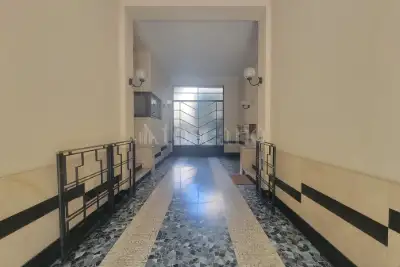 Casa in vendita, Viale Abruzzi, Milano