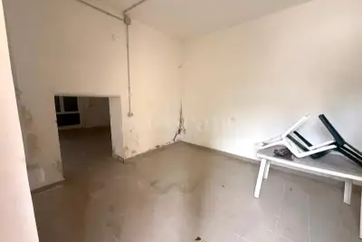 Laboratorio in vendita, Via Avenza, Roma