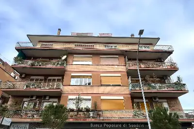 Casa in vendita, Via Giangiorgio Trissino, Roma