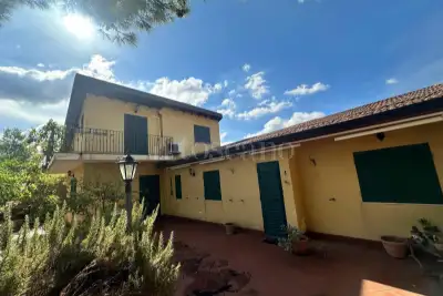 Villa in vendita, Via Mompilieri, Mascalucia