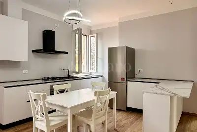 Casa in vendita, Via Indipendenza, Brescia