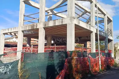 Villa in vendita, Via dei Savorgnan, Roma