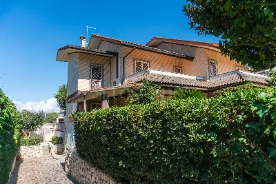 Villa Bifamiliare in vendita, Via Rodi Garganico, Fiumicino