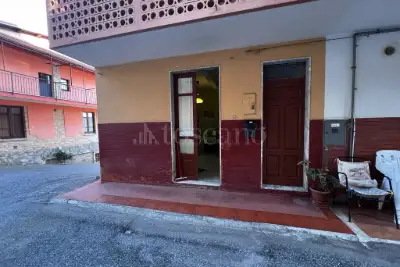 Casa Indipendente in vendita, Via Bruno Buozzi, Sant'Alessio in Aspromonte