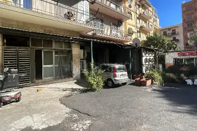 Attività Commerciale in vendita, Viale Raffaello Sanzio , Catania
