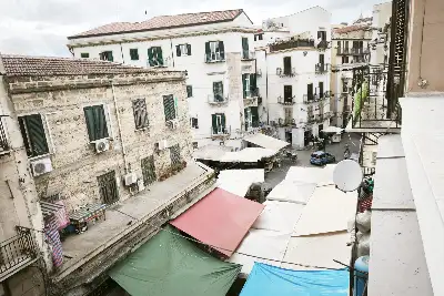 Palazzo in vendita, Via Madonna della Volta, Palermo