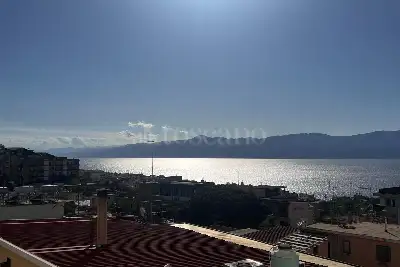 Casa in vendita, Via Giuseppe Melacrino, Reggio di Calabria