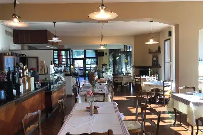 Attività Commerciale in affitto, Via Vecchia Bolognese, Pistoia