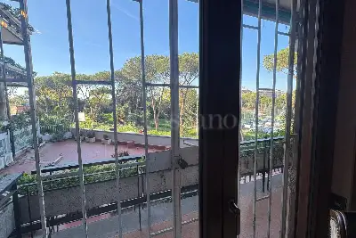 Casa in vendita, Via Luigi Perna, Roma