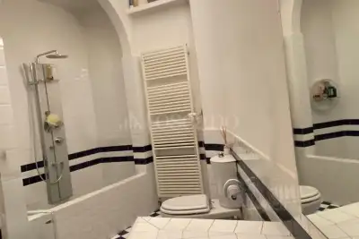 Casa in vendita, Via San Giacomo, Modena