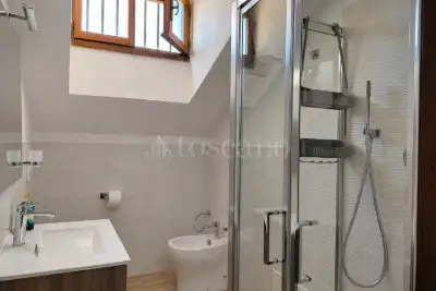 Casa Indipendente in vendita, Via San Giovanni, Cagliari