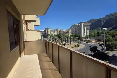 Casa in vendita, Viale Croce Rossa, Palermo