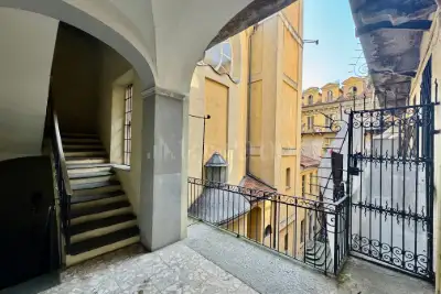 Casa in vendita, Via Porta Palatina, Torino