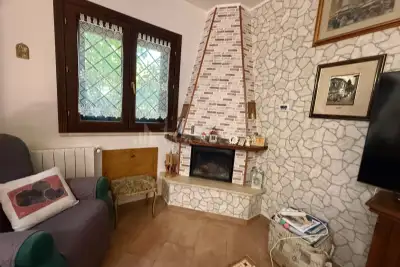 Villa Bifamiliare in vendita, Via Montaldeo, Roma