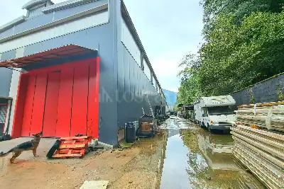 Capannone in vendita, Via Seradello, Sarezzo