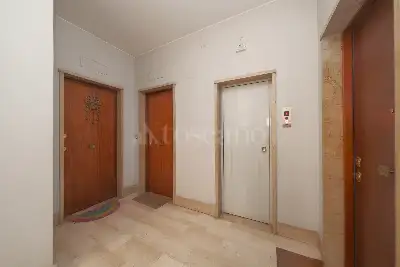 Casa in vendita, Via Achille Tedeschi, Roma