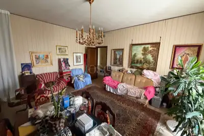 Casa in vendita, Via Luigi Luzzatti, Bari