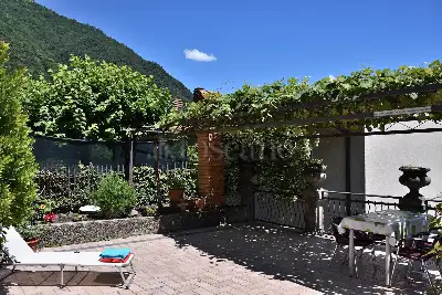 Casa Indipendente in vendita, Via Schignano, Argegno