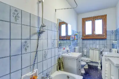 Casa in vendita, Via Taiana, Lavena Ponte Tresa