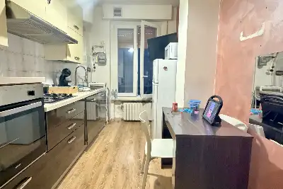 Casa in vendita, Via Asiago, Baranzate