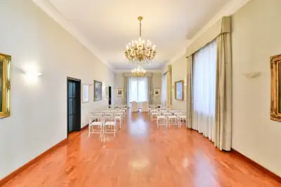 Albergo in vendita, Via XXV Aprile, Figino Serenza