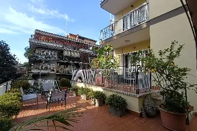 Casa in vendita, Via Enrico di San Martino Valperga , Roma