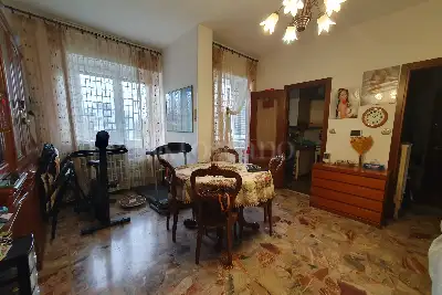 Casa in vendita, Via Ovada, Milano