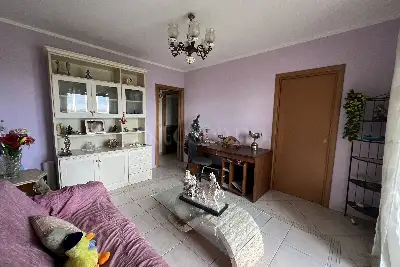 Casa in vendita, Via Giacomo Peroni, Roma