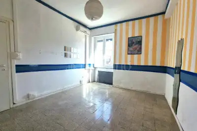 Casa in vendita, Via Paestum, Roma