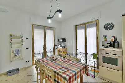 Casa in vendita, Via al Monte, Cantù