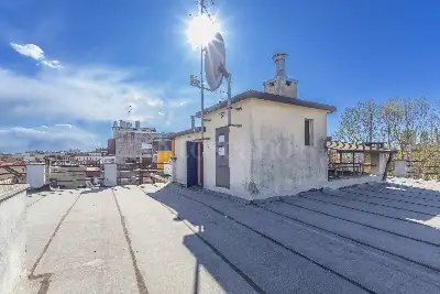 Casa in vendita, Via Giovanni Battista Morgagni, Milano