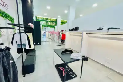 Attività Commerciale in vendita, Via Enrico Pestalozzi, Roma