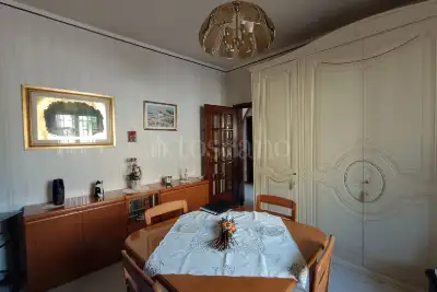 Casa Indipendente in vendita, Via Montello, San Giovanni la Punta