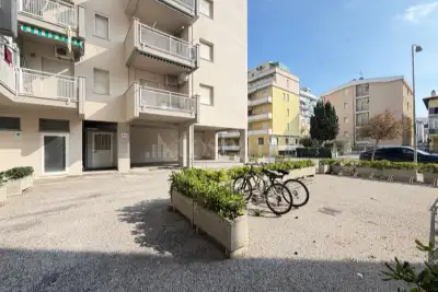 Casa in vendita, Via Cavour, Alba Adriatica