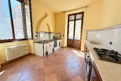 Casa in vendita, Via Umberto I, Catania